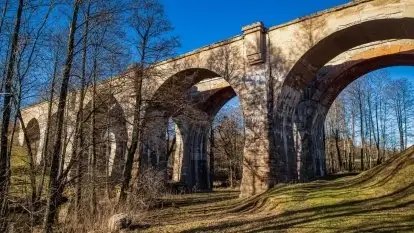 Mosty w Botkunach i Kiepojciach - tajemnicze i schowane w lasach