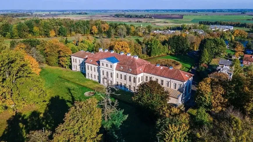 To prawdziwa perła na Mazurach. Jednak coraz bardziej niszczeje