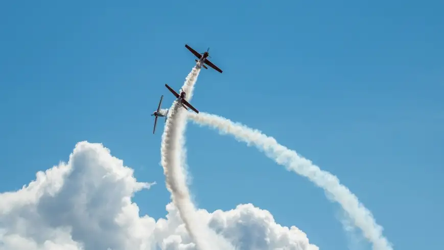 Gratka dla miłośników akrobacji powietrznych. 22. Mazury AirShow za nami.