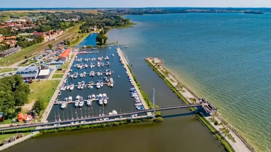 Jaki jest stan jezior na Warmii i Mazurach?