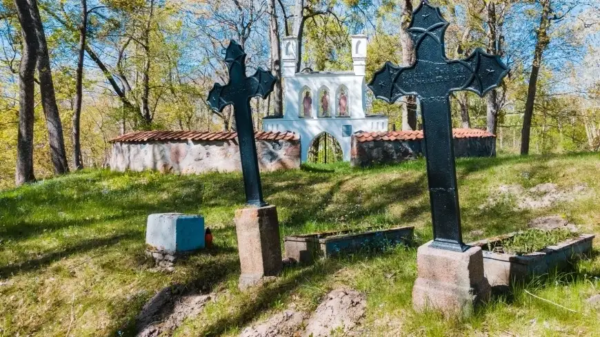 Jak dawniej obchodzono zaduszki na Mazurach?