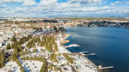 Mazury z góry. Zaglądamy do zimowego Rynu