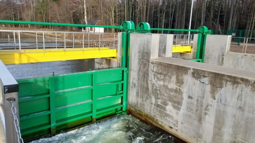 Inwestycje na Mazurach. Zakończył się remont stopnia wodnego w Karwiku