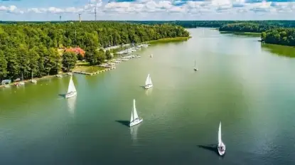 Politycy „na poważnie” chcą zająć się czystością mazurskich jezior