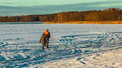 Ratownicy i policjanci apelują. Takie zachowanie grozi tragedią