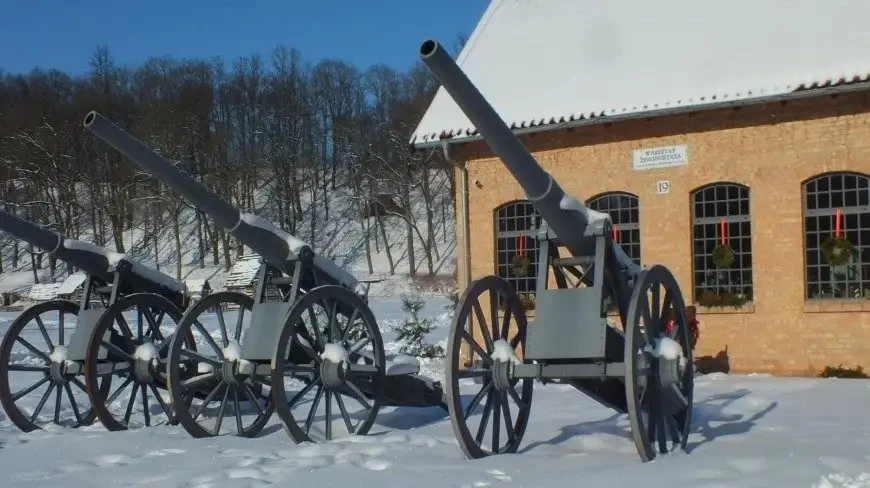 Strategia, emocje i historia w tle. Walentynkowy wieczór z planszówkami w giżyckiej Twierdzy Boyen