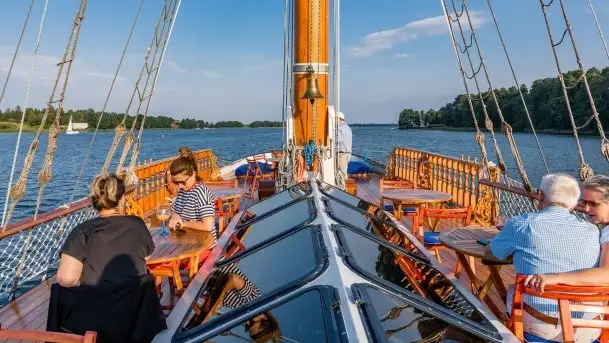 Krakowski teatr Komedia wystąpił na statku Chopin - zdjęcie 1