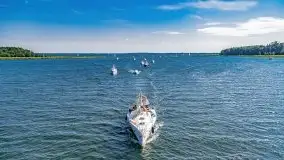 Wąskie żeglarskie gardło na Mazurach, jezioro Kirsajty - zdjęcie 37