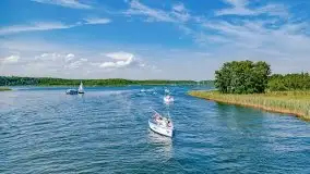 Wąskie żeglarskie gardło na Mazurach, jezioro Kirsajty - zdjęcie 31