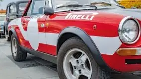 Zlot zabytkowych aut przy restauracji Nóż w wodzie w Mikołajkach - zdjęcie 18