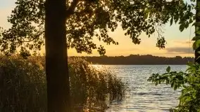 Zachód słońca nad jeziorem Dobskim, wrzesień 2021 r. - zdjęcie 3