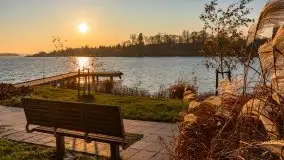 Zachód słońca w Rynie nad jeziorem Ryńskim, październik 2021 r. - zdjęcie 15