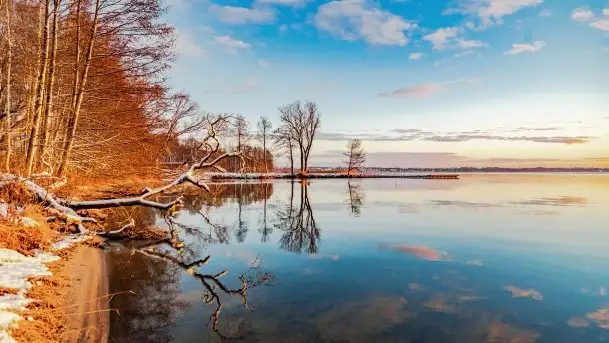 Grudniowy wschód słońca nad jeziorem Niegocin - zdjęcie 7