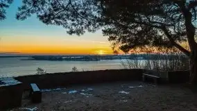 Zachód słońca nad jeziorem Święcajty, grudzień 2021 r. - zdjęcie 6