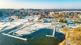 Zimowa wersja portu PTTK Wilkasy i tawerny Dezeta - zdjęcie 2