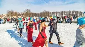 Morsowy polonez w wykonaniu Zimowego Ptaka, luty 2021 r. - zdjęcie 11