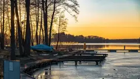 Zachód słońca nad jeziorem Tajty w Wilkasy Zalesie - zdjęcie 2