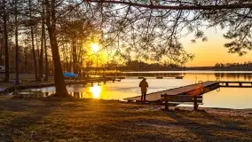 Zachód słońca nad jeziorem Tajty w Wilkasy Zalesie - zdjęcie 15