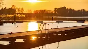 Zachód słońca nad jeziorem Tajty w Wilkasy Zalesie - zdjęcie 23