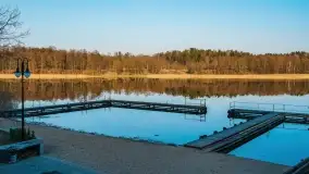 Jezioro Tajty widoczne z zachodniego brzegu - zdjęcie 4