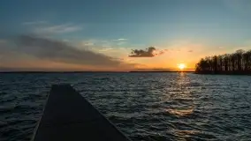 Zachód słońca nad jeziorem Dargin, przystań u Mielnika - zdjęcie 10