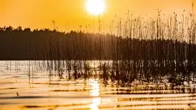 Zachód słońca nad jeziorem Wydmińskim, marzec 2022 - zdjęcie 9