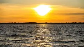 Zachód słońca nad jeziorem Dobskim, kwiecień 2022 - zdjęcie 8