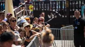 Fotorelacja z muzycznego i sportowego rozpoczęcia wakacji w Mikołajkach - zdjęcie 15