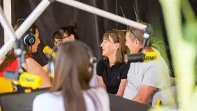 Fotorelacja z muzycznego i sportowego rozpoczęcia wakacji w Mikołajkach - zdjęcie 36