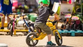 Fotorelacja z muzycznego i sportowego rozpoczęcia wakacji w Mikołajkach - zdjęcie 56