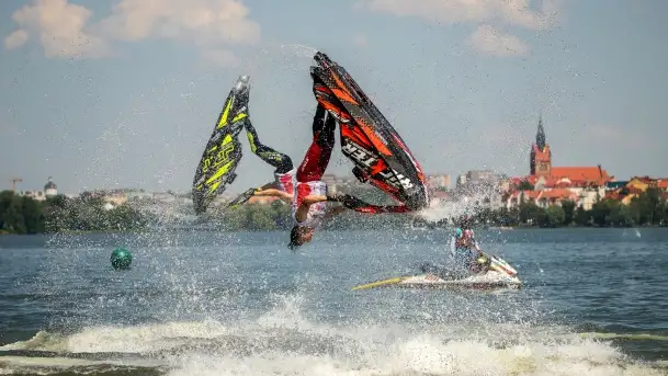 Fotorelacja z Mistrzostw Europy Skuterów Wodnych w Ełku  - zdjęcie 2