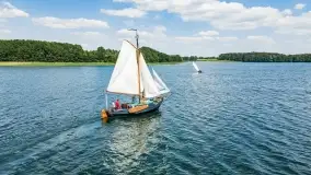 Zlot Oldtimerów, Port Trygort, czerwiec 2022 - zdjęcie 39