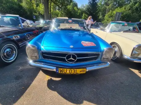 Niezwykłe modele Mercedesa pojawiły się na Mazurach - zdjęcie 4