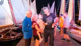 Nocne zdjęcia z XXIII zlotu klubu Jacht Oldtimet, Stranda, sierpień 2022 - zdjęcie 25