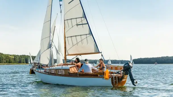 Regaty klubu Jacht Oldtimer, Kisajno, sierpień 2022 - zdjęcie 9