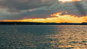 Zachód słońca podczas naszego rejsu, lipiec 2022 - zdjęcie 1