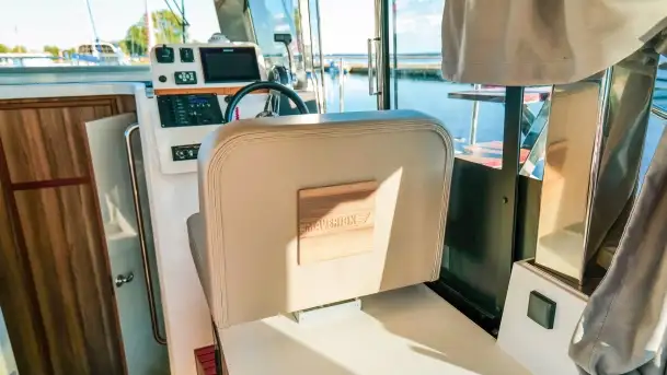 Nowy model jachtu motorowego LY 30+ już po testach na Mazurach - zdjęcie 8