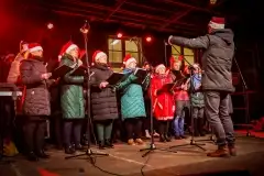 Magia świąt zagościła w Szczytnie podczas Jarmarku - zdjęcie 6