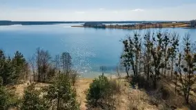 Cmentarz wojenny Jagerhohe i jezioro Święcajty na początku wiosny, 2022 - zdjęcie 28