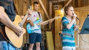 Grają na Mazurach - Eloya w Tle Dla Mew - zdjęcie 7