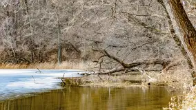 Weekend na dziko nad jeziorem Tyrkło. marzec 2023 r. - zdjęcie 9