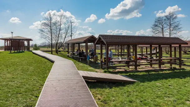 Plaża i ścieżka edukacyjna w Czernikach, jezioro Mój - zdjęcie 3