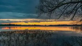 Zachód słońca nad jeziorem Dejgunek, kwiecień 2023 r.  - zdjęcie 4