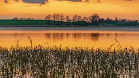 Zachód słońca nad jeziorem Dejgunek, kwiecień 2023 r.  - zdjęcie 16