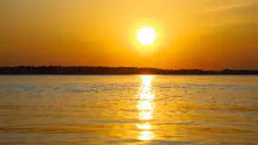 Zachód słońca w Pierkunowie, jezioro Kisajno, kwiecień 2023 r. - zdjęcie 21