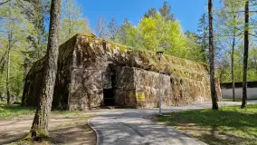 Majowy spacer po Wilczym Szańcu w Gierłoży - zdjęcie 2