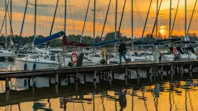 Zachód słońca nad jeziorem Bocznym w Rydzewie - zdjęcie 4