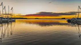 Wschód słońca nad jeziorem Mamry, Stanica Wodna Kietlice, sierpień 2023 r. - zdjęcie 39