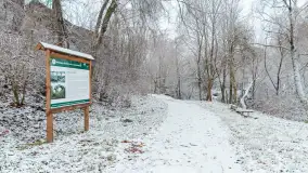 Zwalony most w Kruklankach w zimowej scenerii... bez słońca, listopad 2023 r. - zdjęcie 4