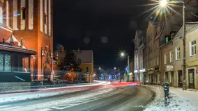 Zimowy Kętrzyn w nocy, styczeń 2024 r. - zdjęcie 8